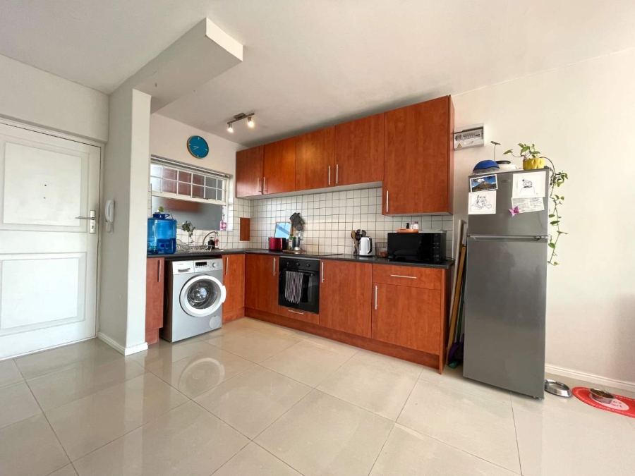 To Let 0 Bedroom Property for Rent in Sea Point Western Cape